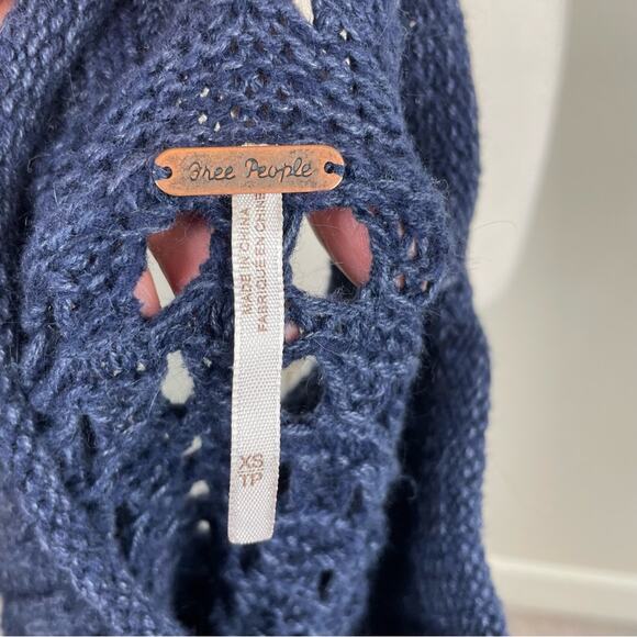 Free People Navy Open Knit Mock Neck Sweater XS - Picture 5 of 6